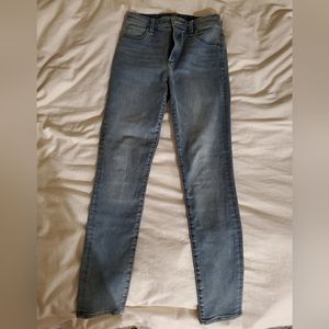 NWOT A&F High Rise Skinny Jeans
